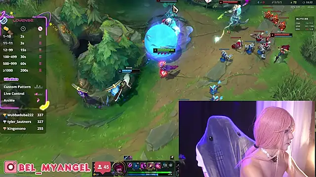 Bella-Franco élő XXX-chatje