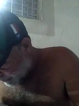 Peludo173317's Live XXX Chat