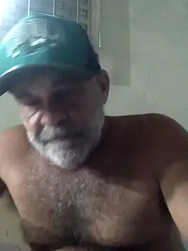 Peludo173317 现场XXX聊天