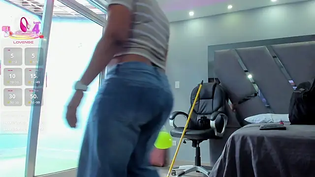 Sembang XXX Secara Langsung Abril_monroe_