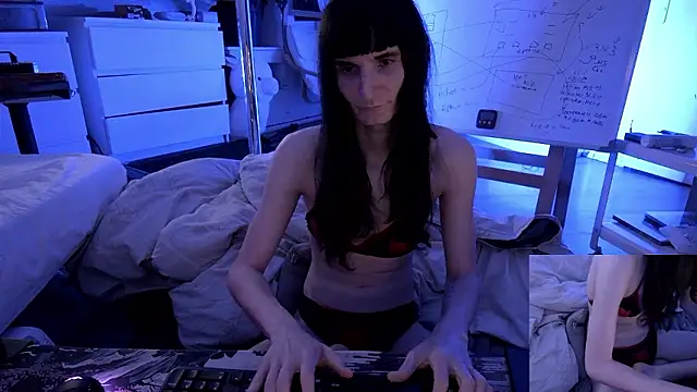 XXX chat uživo modela CeriseLapine