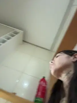 Nikatsu 现场XXX聊天