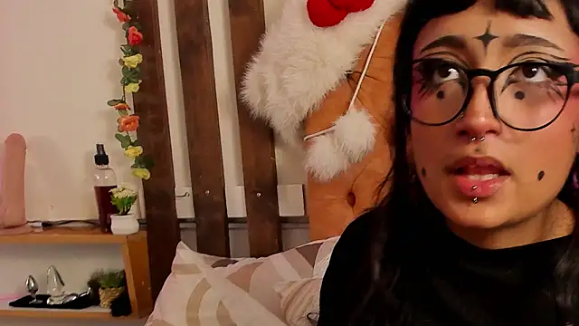 MeowMota_'s Webcam Show