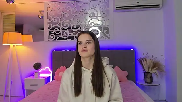 Chat XXX en directo de LuisaClover