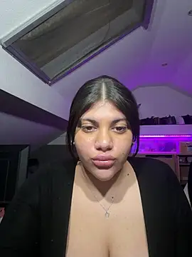 MinaKhalina's Live XXX Chat