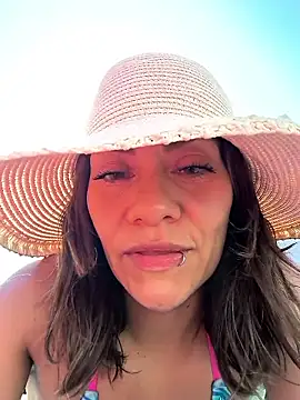 Chat XXX en directo de SamyJones9