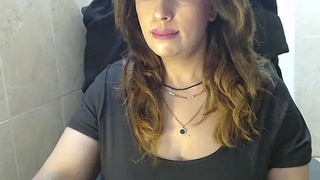 Isabella_Martin Live XXX-Chat