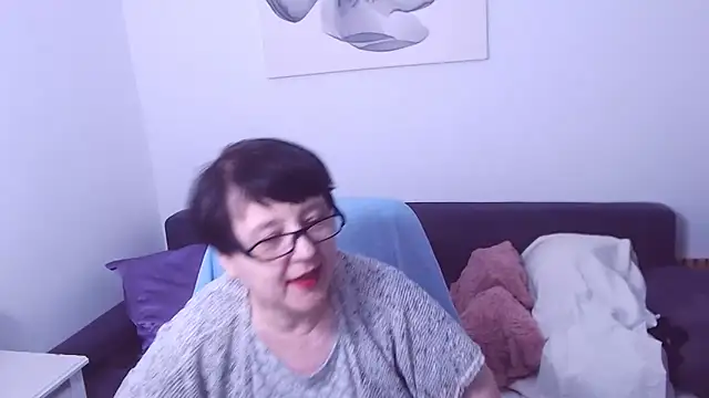 ChristaRose: онлайн-секс-чат