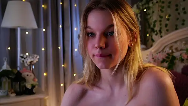 EdlinAlliston's Live XXX Chat