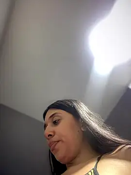 kiaraglam2 Live XXX-Chat