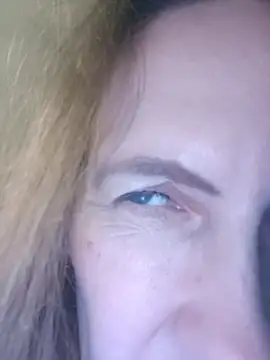 Evelina_cute লাইভ XXX চ্যাট