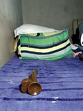 khetyvile's Live XXX Chat