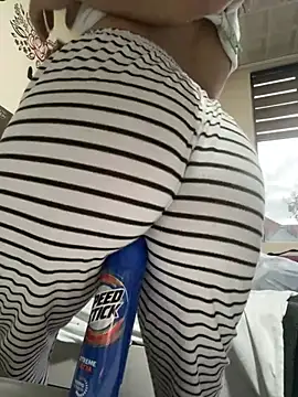 sabrina_v_ 即時 XXX 聊天