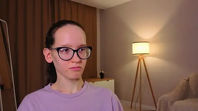 Chatroom XXX en direct de BettyBrowni