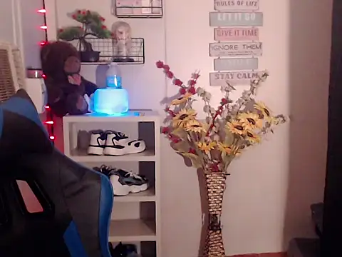 Manilagirl_x élő XXX-chatje