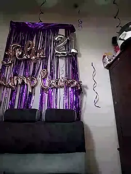 Akhanexxx Live XXX-Chat