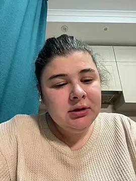 AliceCurlyXn Live XXX chat