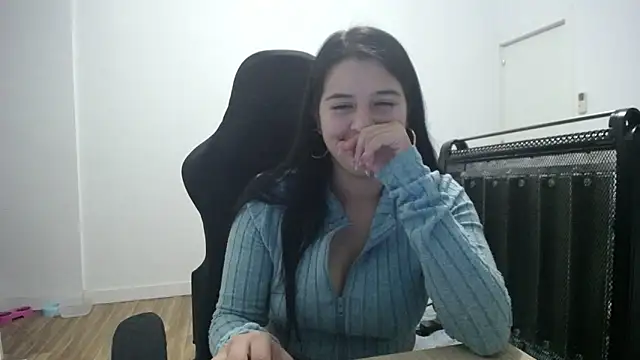 Contantin_helena 现场XXX聊天