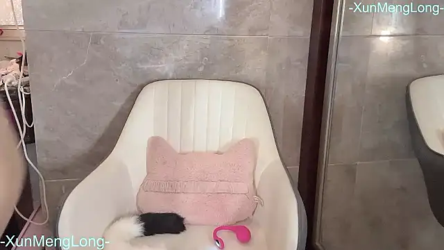 -XunMengLong- 现场XXX聊天