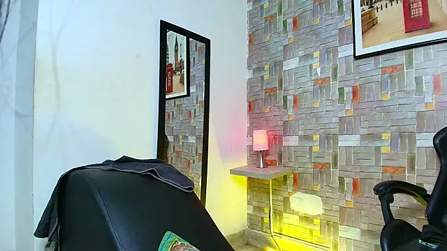 Czat XXX na żywo – max_ashley_mds