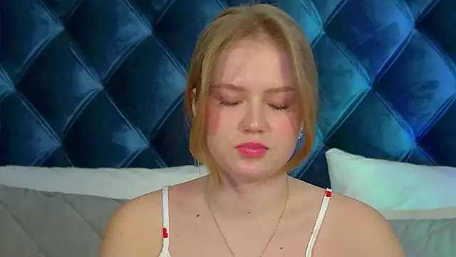 SelinSwarovski Chat XXX in diretta