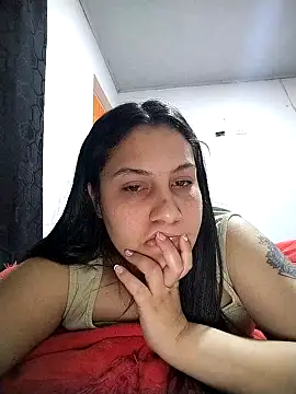 Онлайн чат XXX esmeralda_jadees