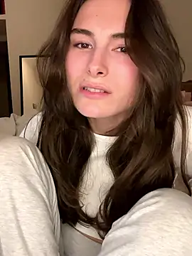 SophiiaStarr live XXX chat