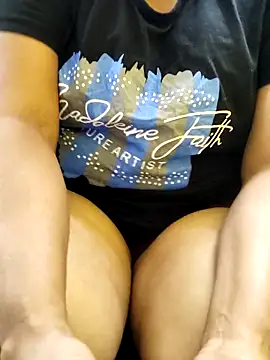 tamil_sumathi's Live XXX Chat