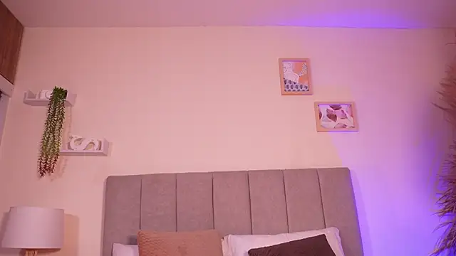 Chat XXX ao vivo de curvyliciousss