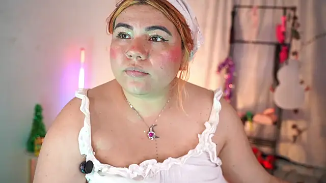 Samanta_Bigboos' Live XXX Chat