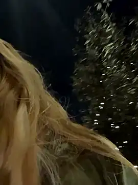 XXX chat uživo modela blairbella