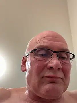 Parleg2's Live XXX Chat