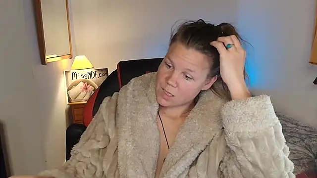 CallMeMaria: онлайн-секс-чат