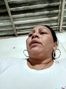 XXX chat uživo modela Dirty_Candy