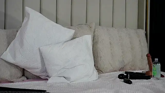 MiaJolie_ 现场XXX聊天