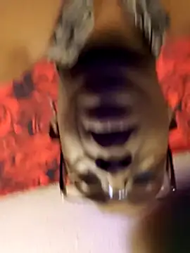 B4KINCのライブXXXチャット