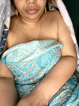 Ritu_P's Live XXX Chat