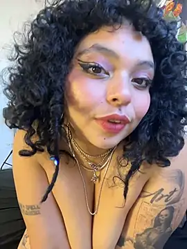 PrincessLauren420's Live XXX Chat