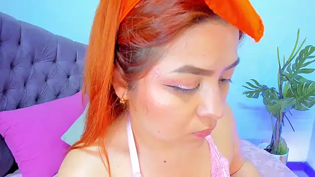 Gretta_Queen élő XXX-chatje