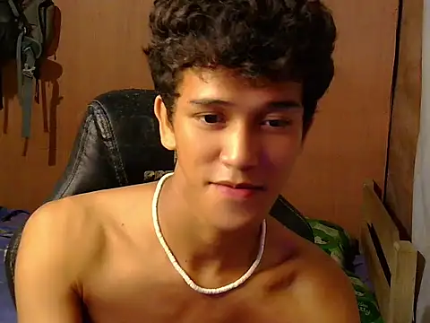 hugekenbigcock's Live XXX Chat