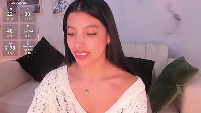 Tiffany_Low live XXX chat