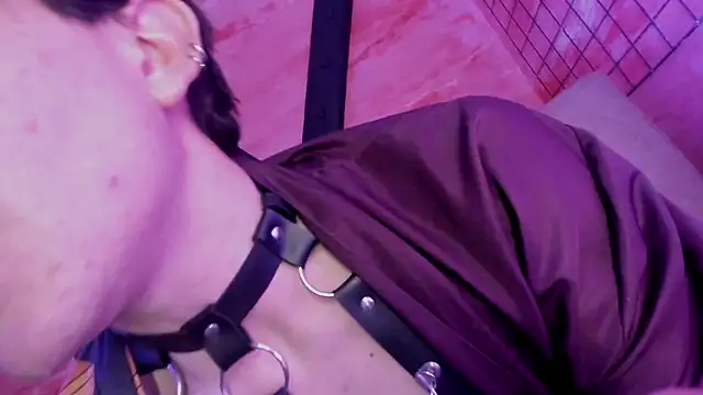 Eliot_Xのウェブカメラショー