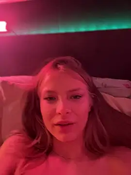 AnastasiaAniessのライブXXXチャット