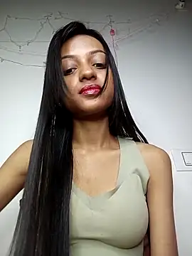 Your-KitkatのライブXXXチャット