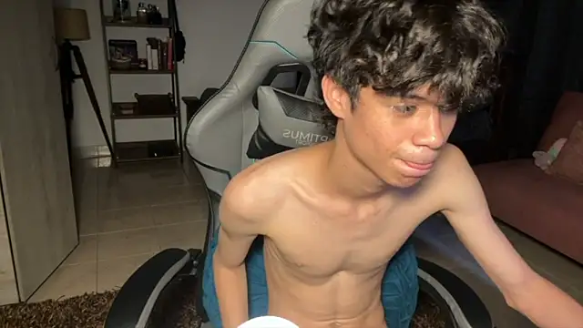 OopsAgain_'s Webcam Show