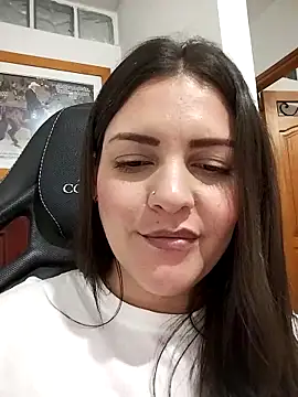 Mia_Hampton Chat XXX in diretta