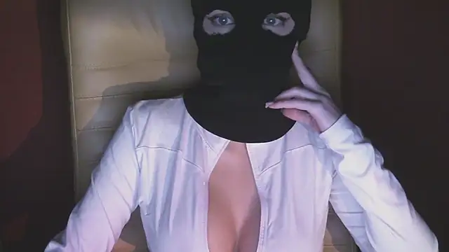 miss_me_badlyn Webbikameraesitys