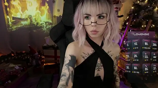 Kerry_Kirk: онлайн-секс-чат