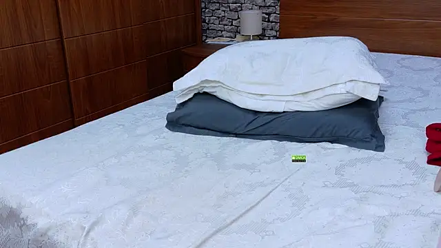 CuteBlondeMe: онлайн-секс-чат