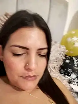 Mia_Hampton 现场XXX聊天